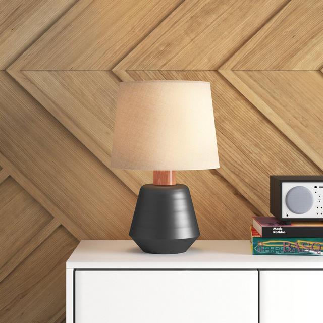 Hunnicutt 19" Black/Brown Table Lamp