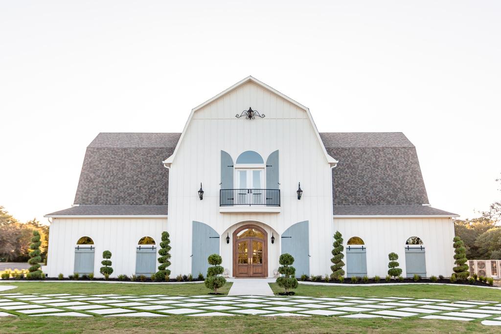 The Wedding Website of Ciara Pickett and Daniel Britt
