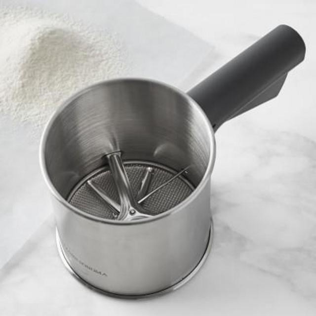 Williams Sonoma Flour Sifter, 3-Cup