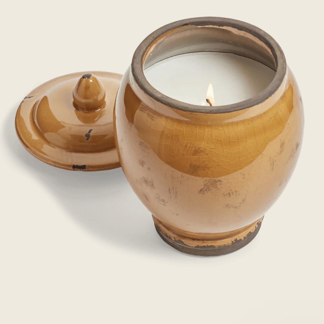 Cardamom Hills Candle 700g - The Odyssey Collection | OKA