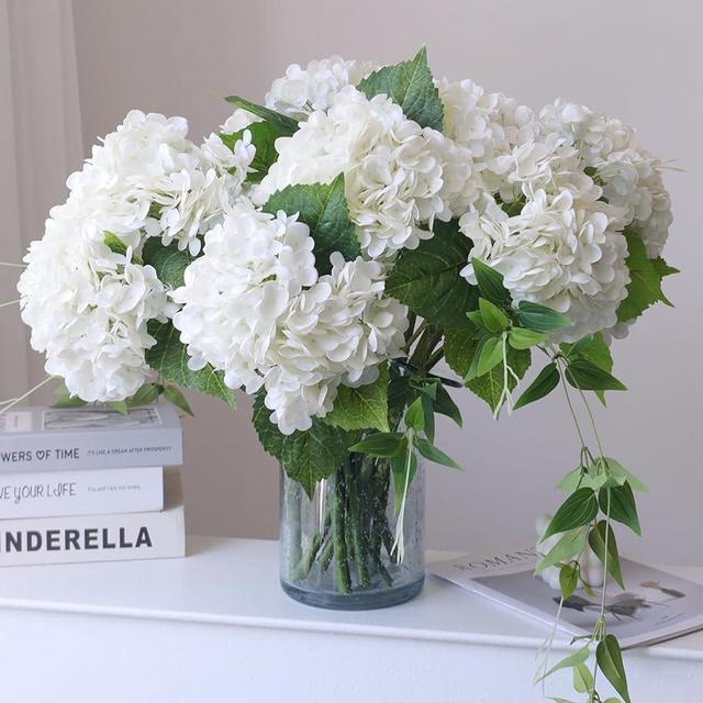 Buart 3PCS Long Stem Big Size Flowers Artificial Silk Hydrangea Lifelike Flowers Real Touch White Artificial Flowers Wedding Shower Bride Bouquets Office Living Room Table Decorations (21 Inch)