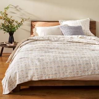 Monrovia Organic Matelasse Blanket