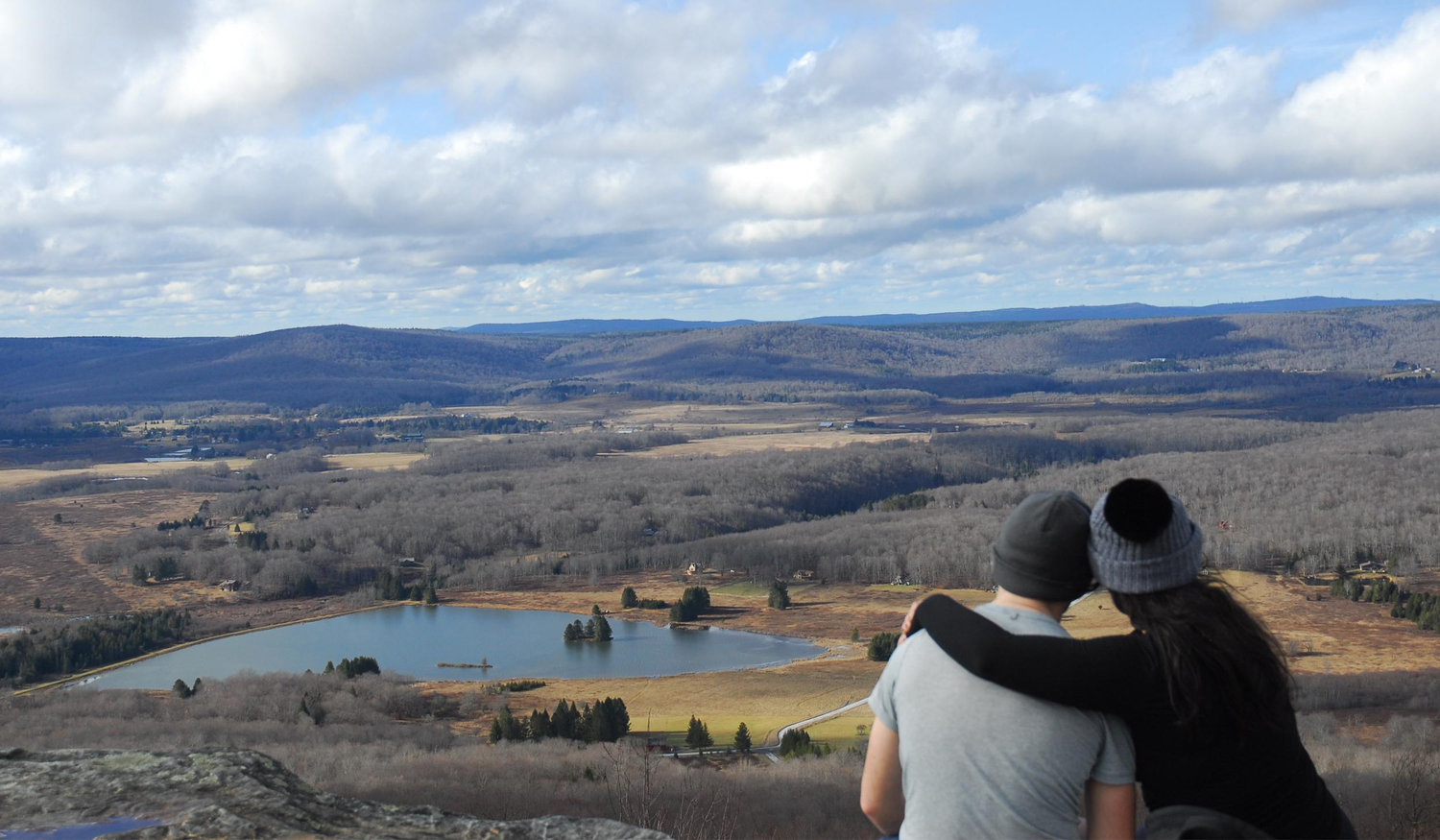 The Wedding Website of Isabella Loor and Brayden Davis