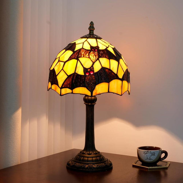 NUODITOS Tiffany Black Bat Stained Glass Table Lamp Handmade Bedside Table Night Unique Cute Accent Nightstand Light Antique Art Craft Gifts Lamp for Home Office Dormitory Bar Decorate