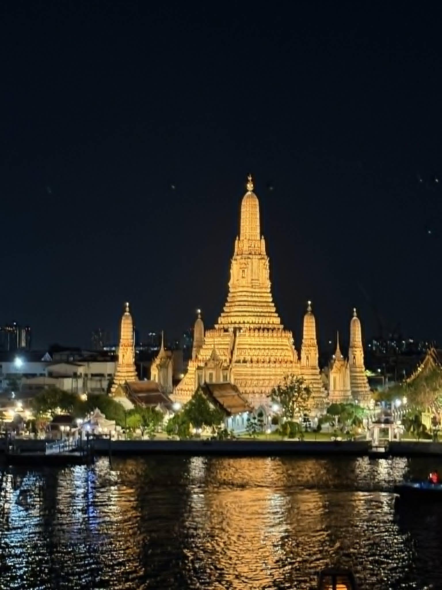 The Wedding Website of Waris Kongthaisong and Josh Ault