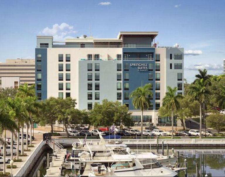 The Wedding Website of Rachel Jonozzo and Niall Lewison