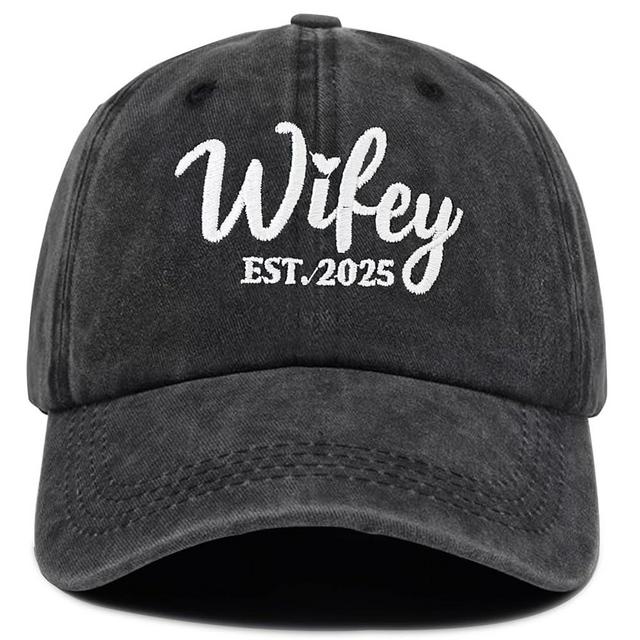 Hubby and Wifey Hats for Mr and Mrs, Engagement Anniversary Honeymoon Wedding Gifts Newlyweds Couples Baseball Cap