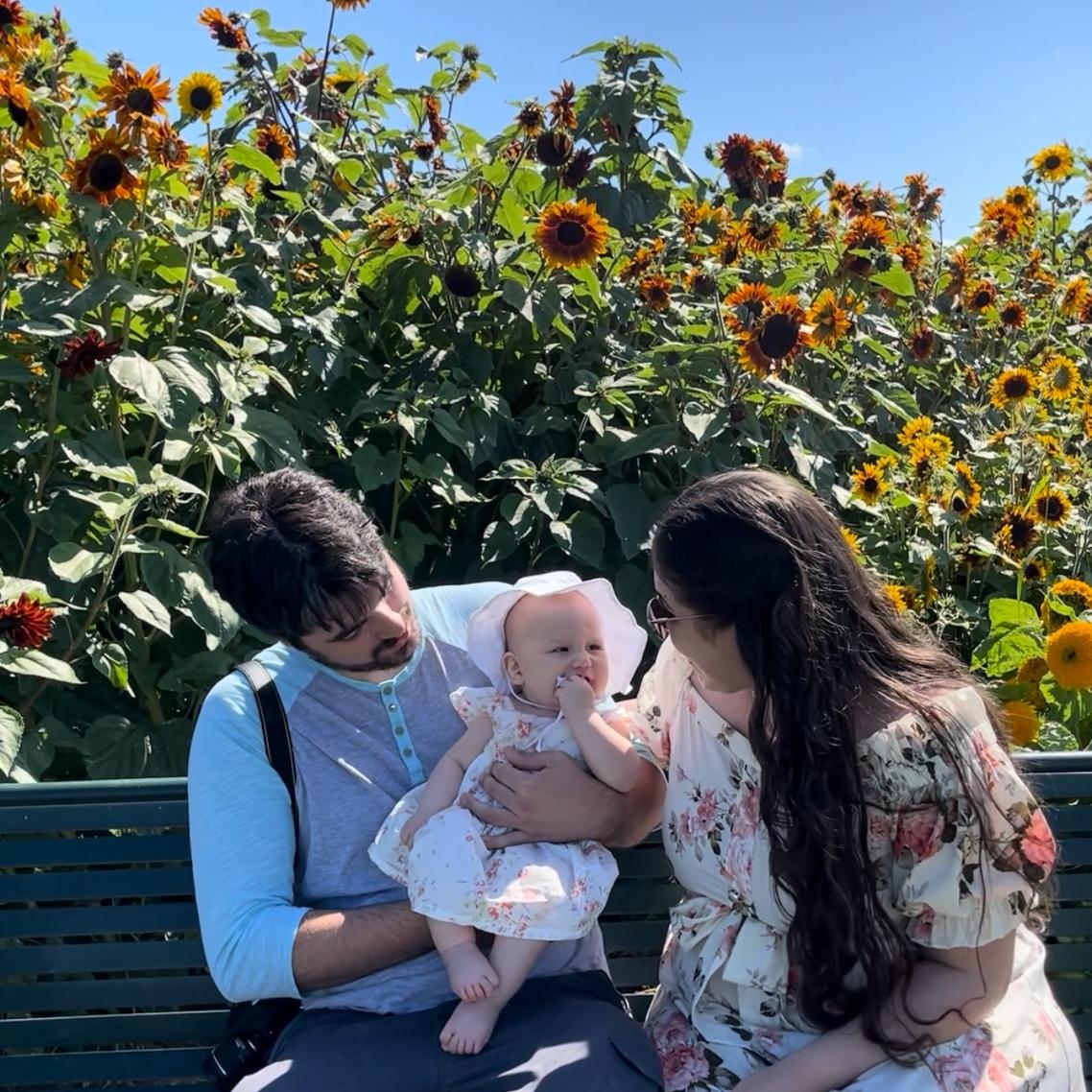 2021 - Kayana’s First Sunflower Pictures