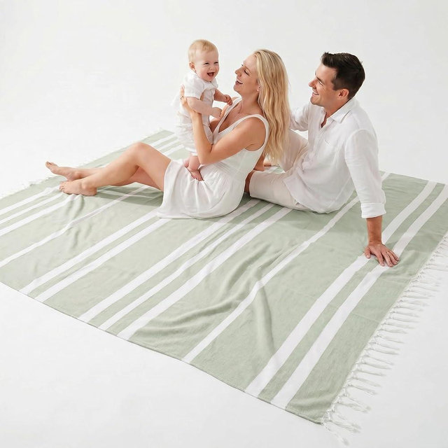 ZICOTO Beautiful Extra Large Beach Blanket with Tassels - Soft Oversized Turkish-Style Beach Towel for Relaxing Beach Days with the Whole Family - Lightweight Quick-Dry Picnic Blanket for Adults