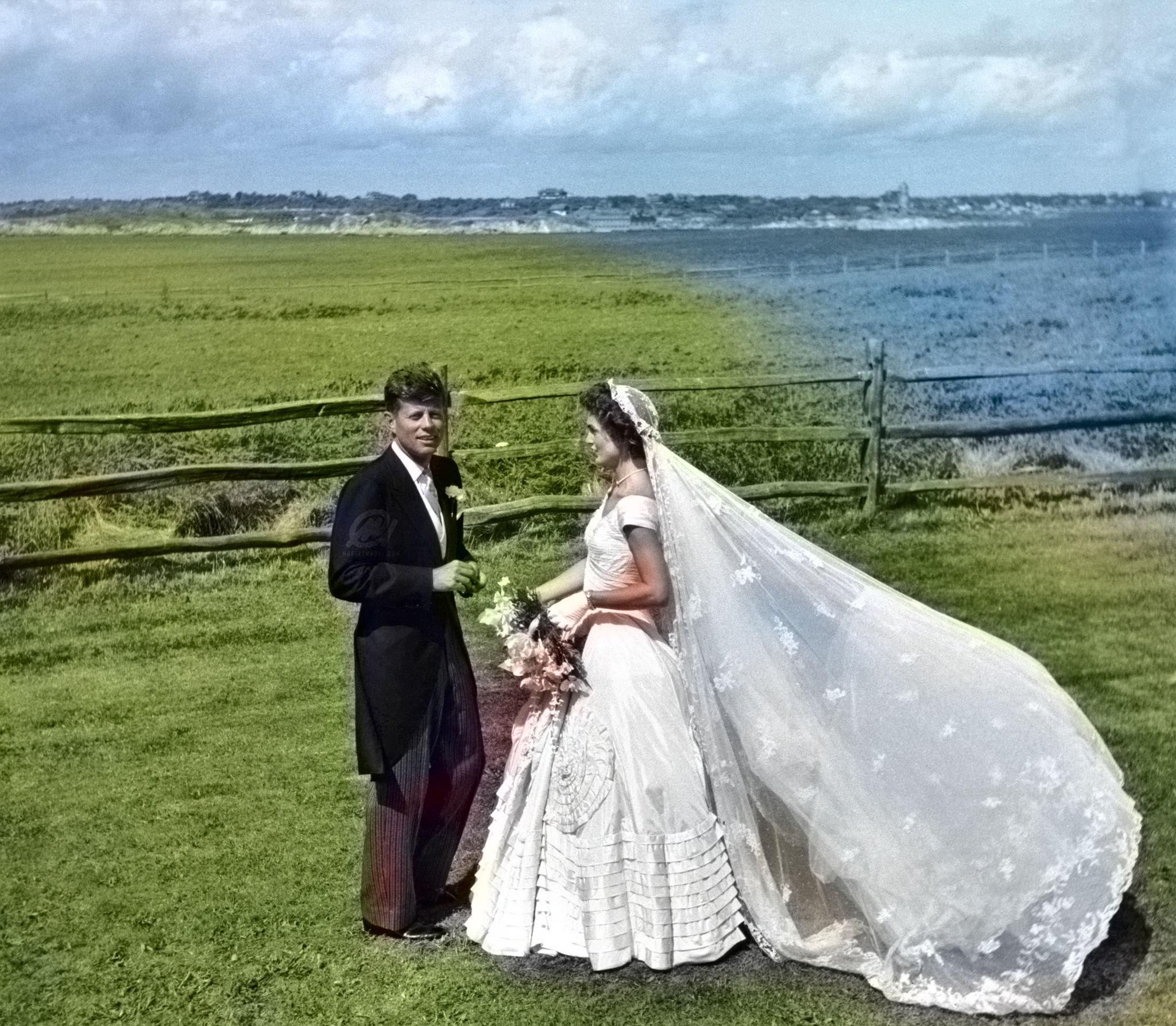 The Wedding Website of Lauren Beach and Justin Sandberg