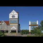 Clinton Premium Outlets
