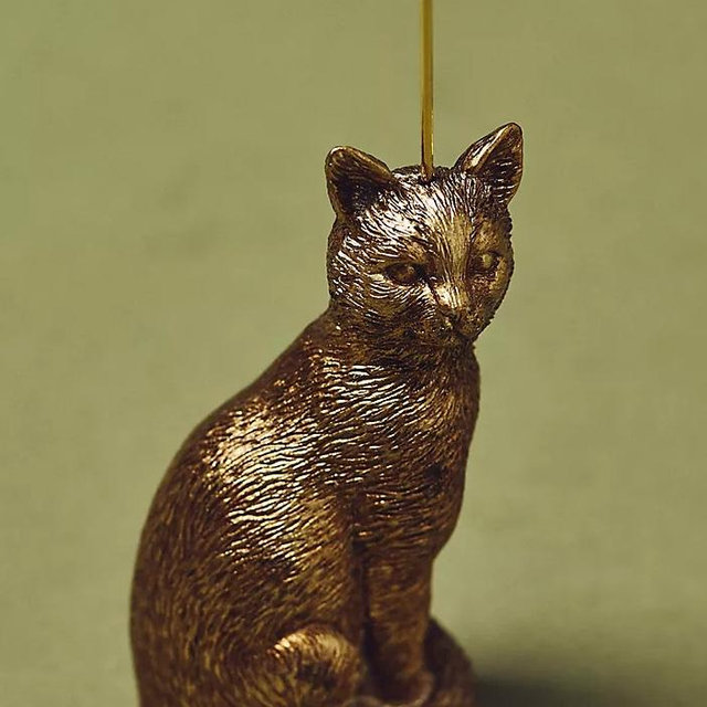 The Animal Icon Photo Holder: Cat Edition