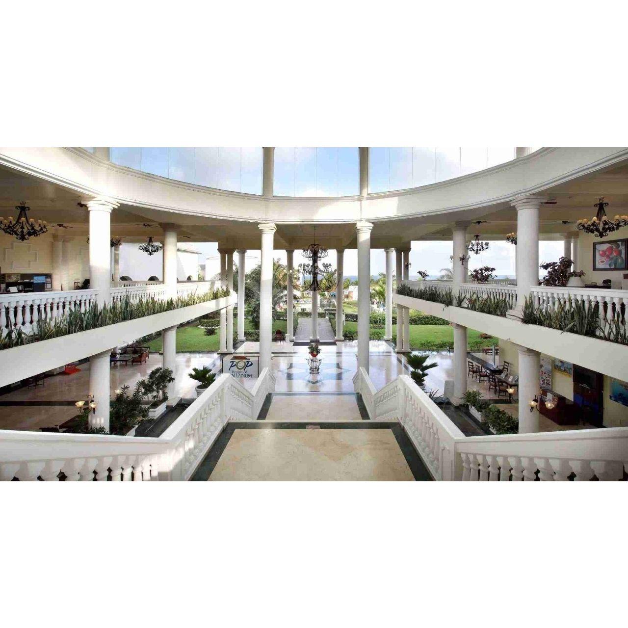 Grand Palladium Resort & Spa