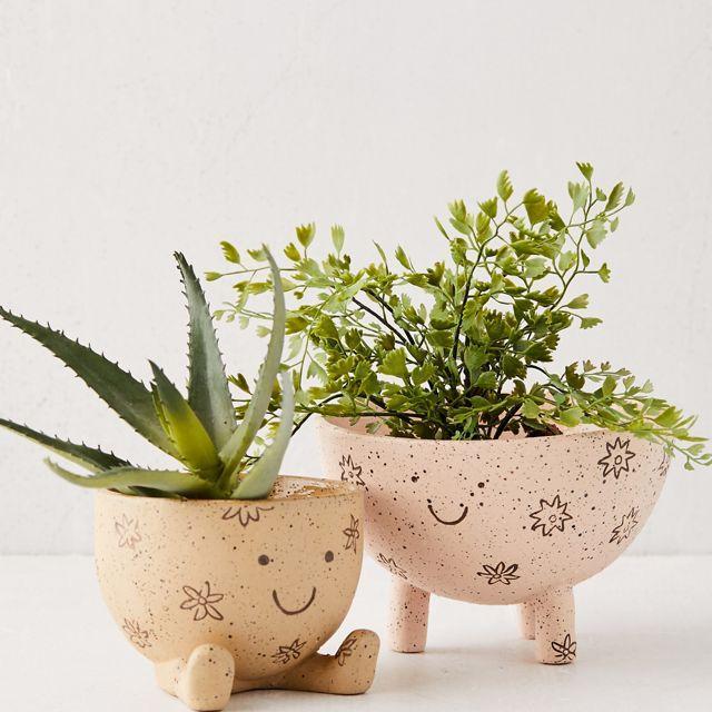 Sitting Planter