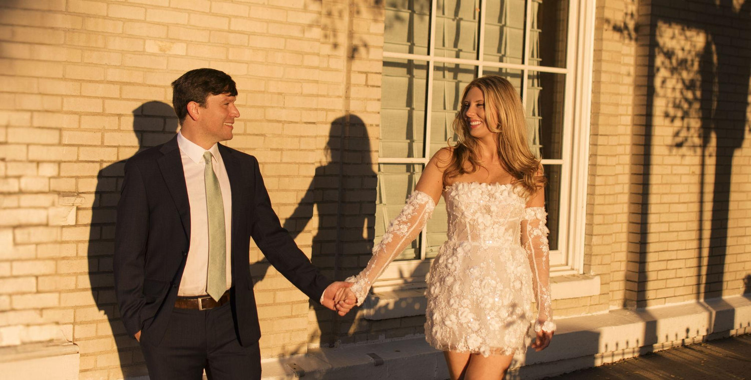 The Wedding Website of Sara Murphy and Alex Lambrow