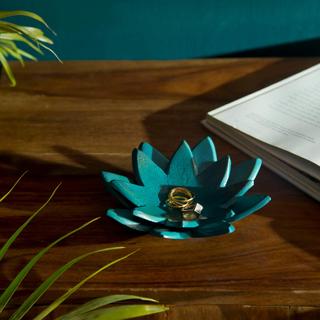 Lily Trinket Dish