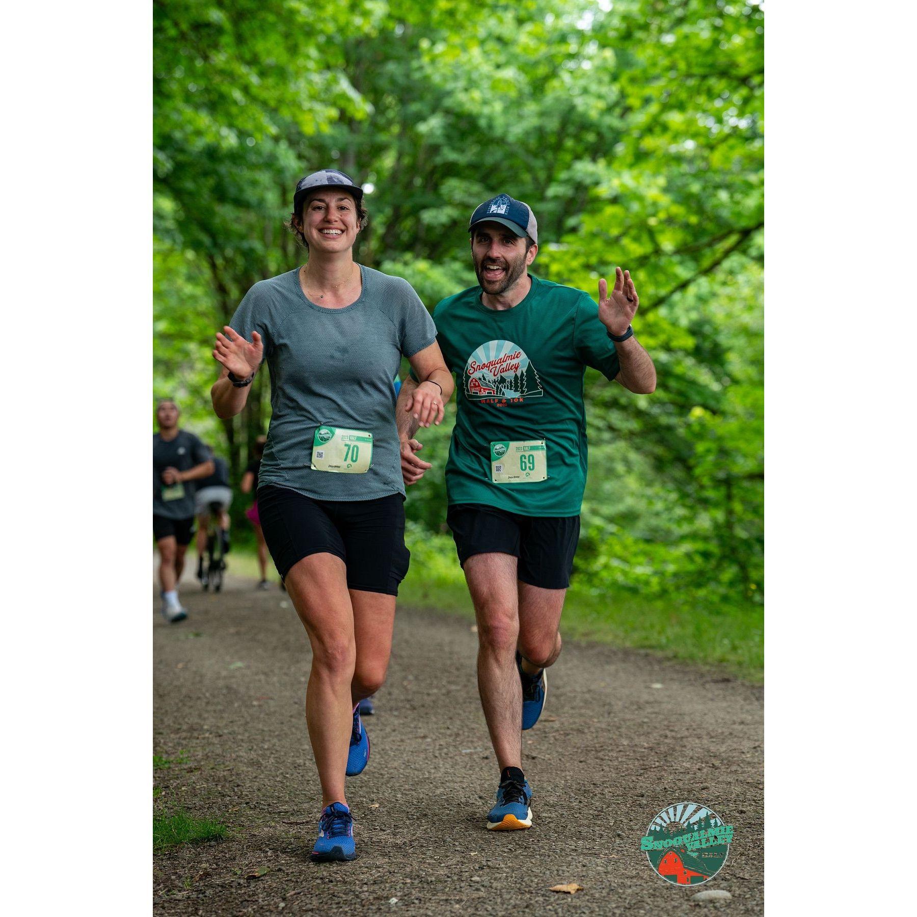 Running a half marathon date together!