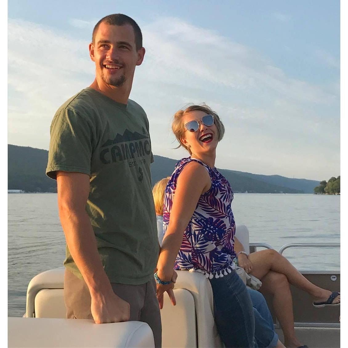 Enjoying an evening boat ride to Emerald Point with Family and Friends!