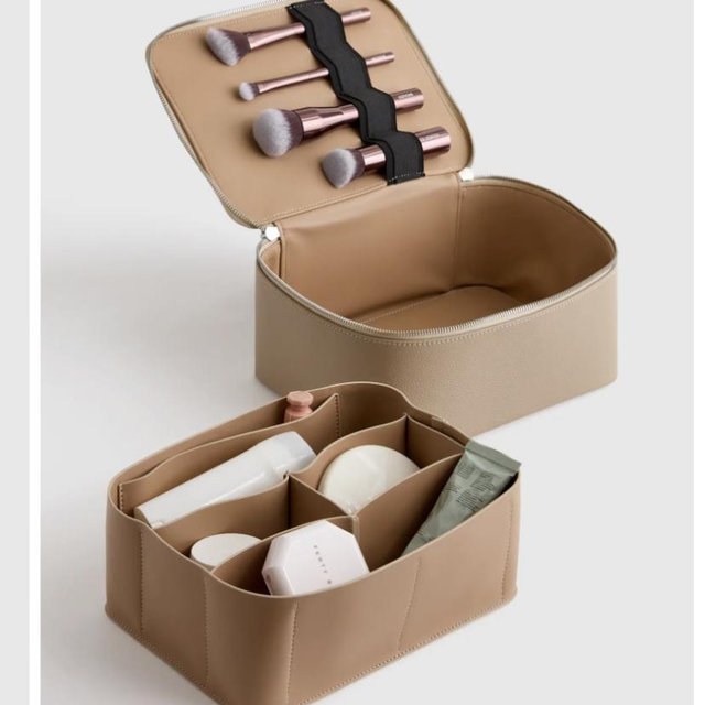 Italian Leather Travel Cosmetic Case in Taupe