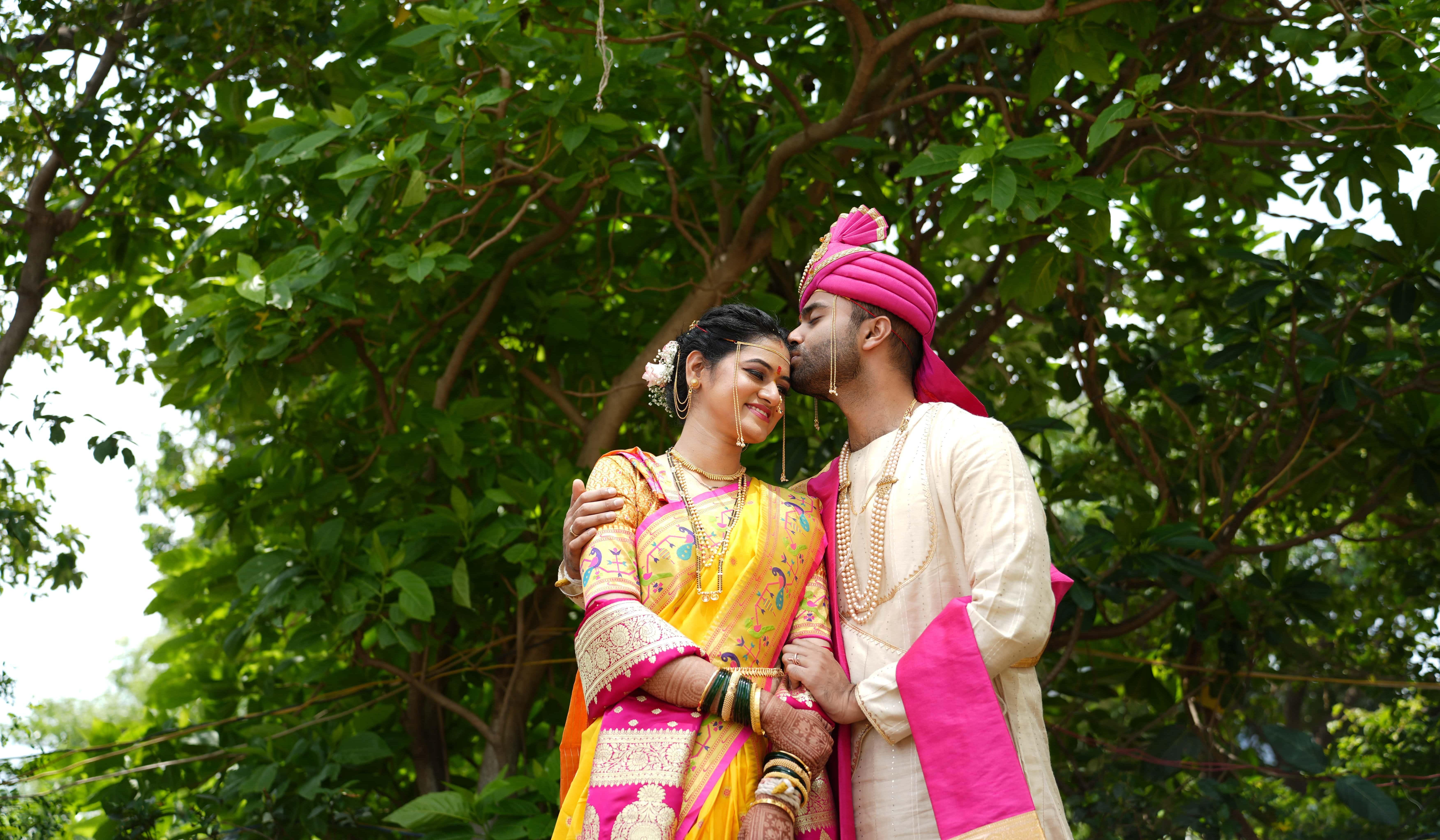 Shruti Samant And Kedar Malgaonkar's Wedding Website