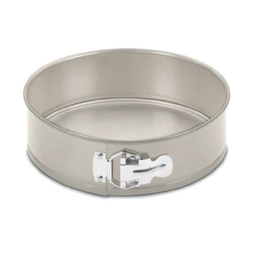 Cuisinart AMB-9SPCH 9-Inch Chef's Classic Nonstick Bakeware Springform Pan, Champagne