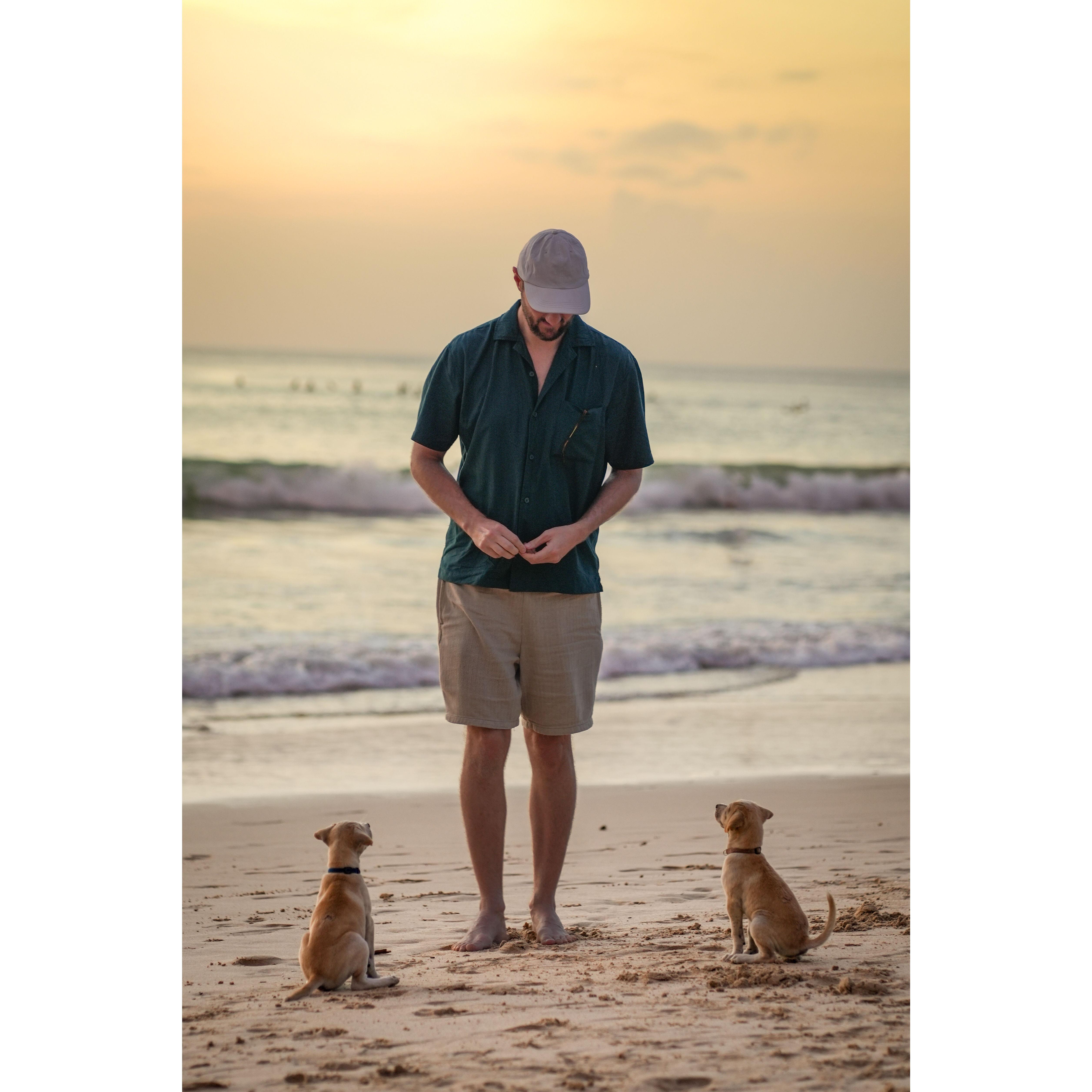 Bin and Tang's first trip to the beach