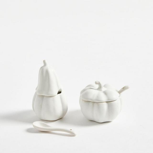 Pumpkin Shaped Salt & Pepper Shakers