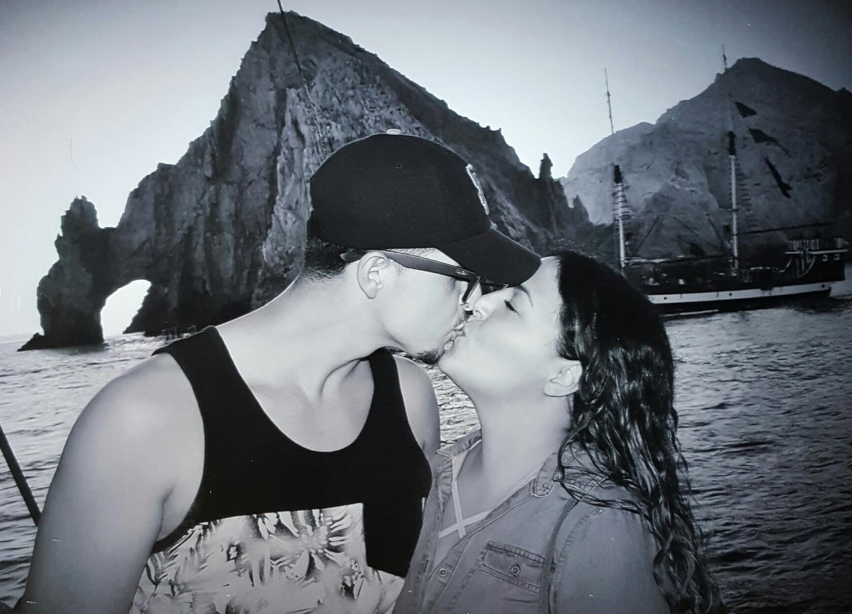 The Wedding Website of Yarelli Lopez Barajas and Valentin Nunez Vargas