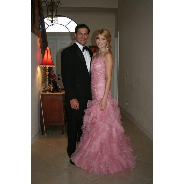 Sydneys Senior Prom
