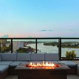 Cloud 9 Rooftop Bar (downtown)