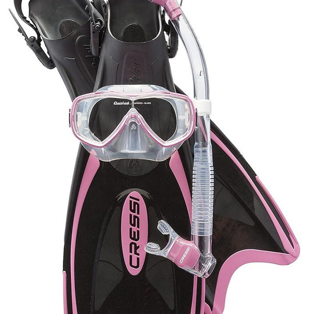 Cressi Adult Light Weight Premium Travel Snorkel Set - Mask & Fins Made in Italy - Palau Set: by Cressi, Quality Since 1946
