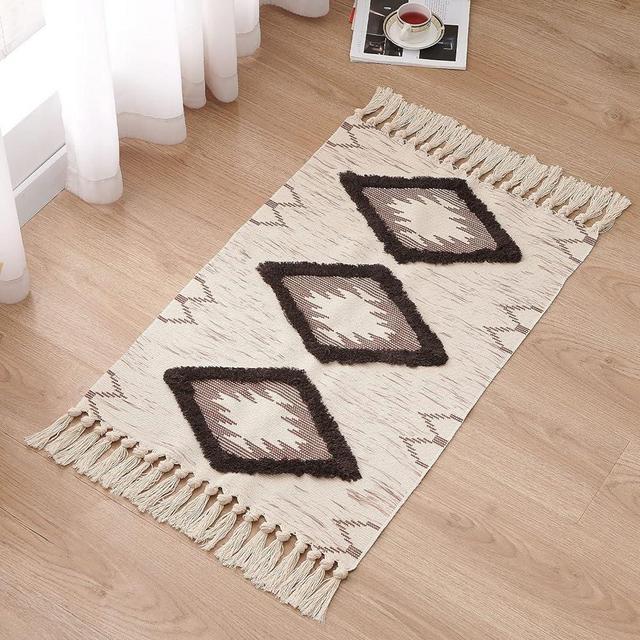 DXGJOKR Boho Bathroom Rugs Mat 2x3ft Farmhouse Bathroom Rug, Small Boho Bath Rug, Tufted Cotton Accent Rug with Tassels, Machine Washable Rug