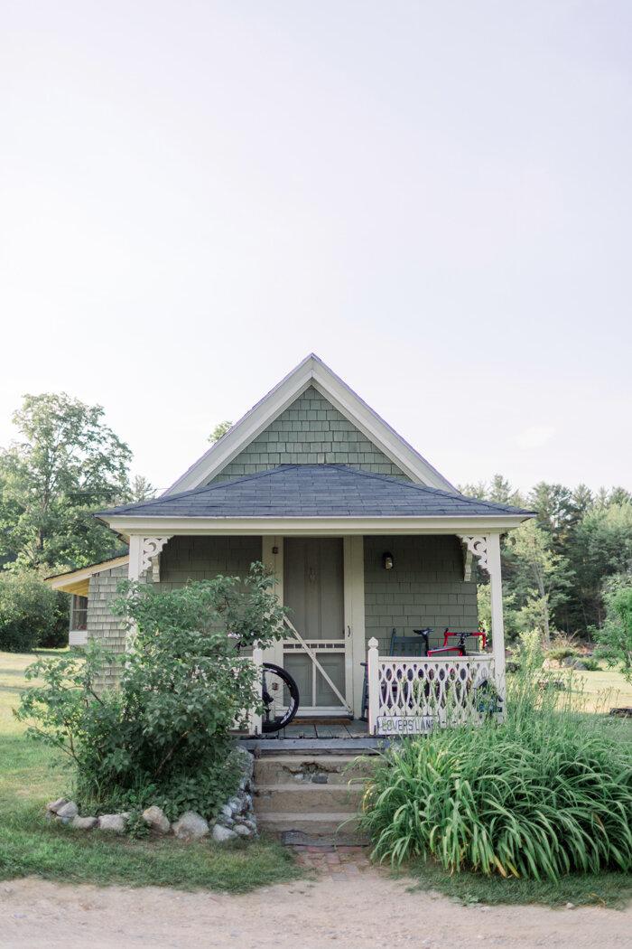 The Wedding Website of Ellen Suttle and Andrew Emerson