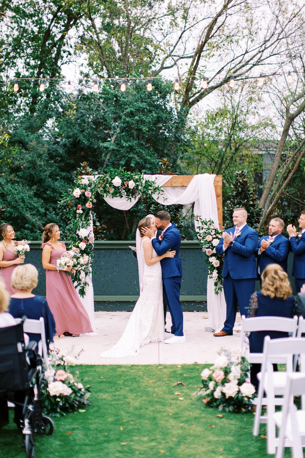 The Wedding Website of Kathy Leonard and Chad Frisch