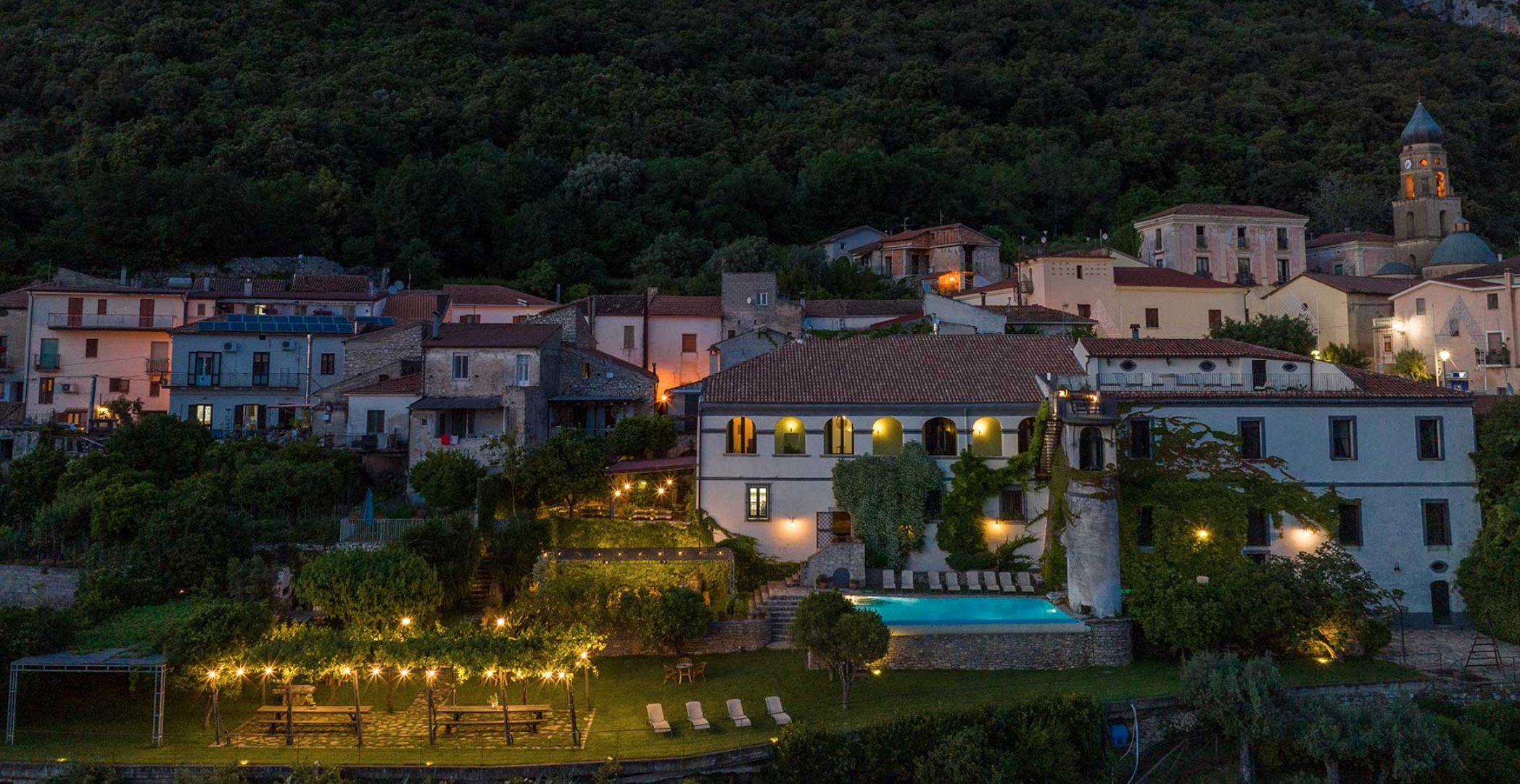 The Wedding Website of Devon Rose and Jonathan Delemere