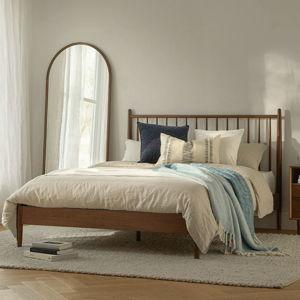 Lenia Queen Bed - Walnut, Queen, Spindle