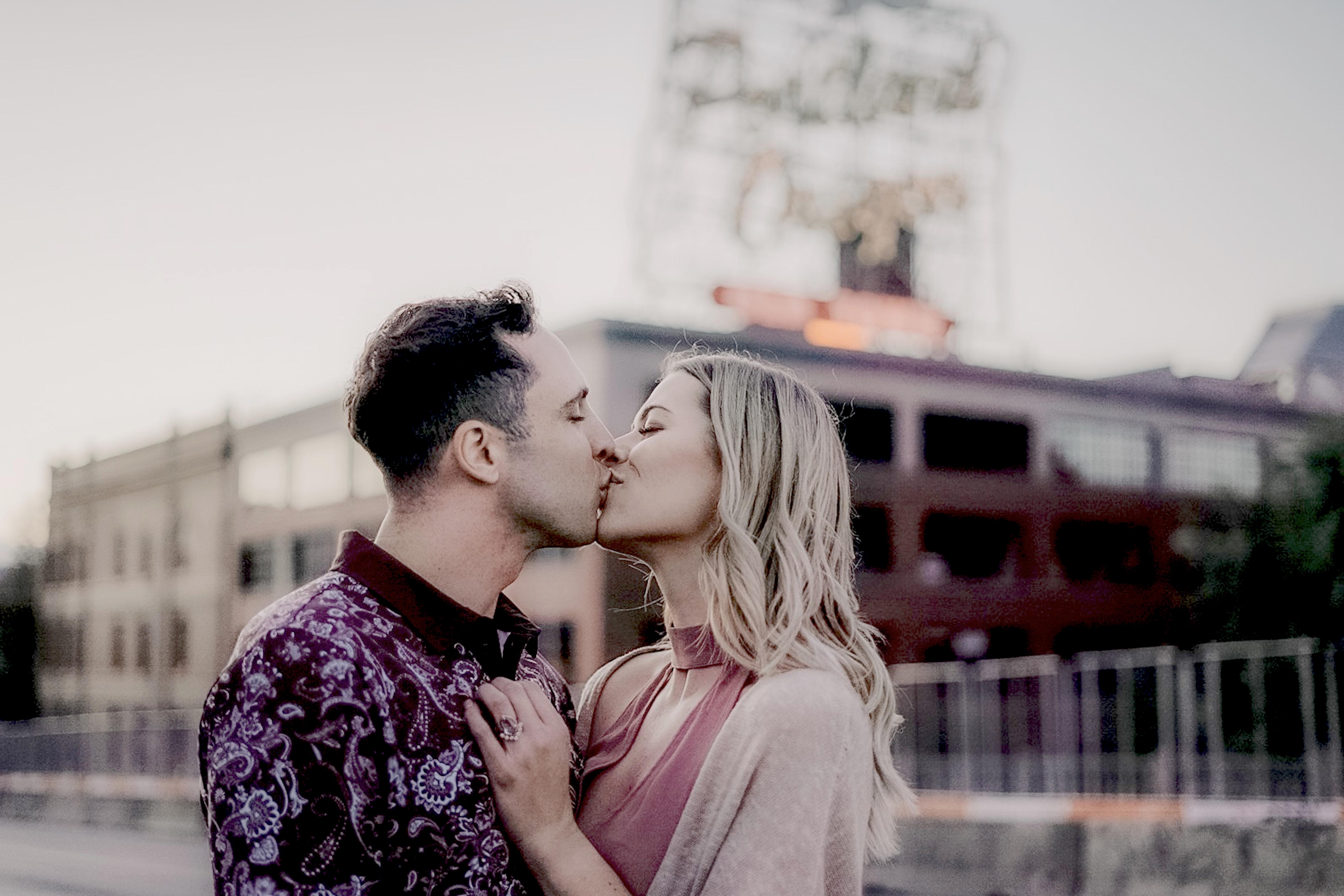 The Wedding Website of Damon Miles and Jennifer Reichhold