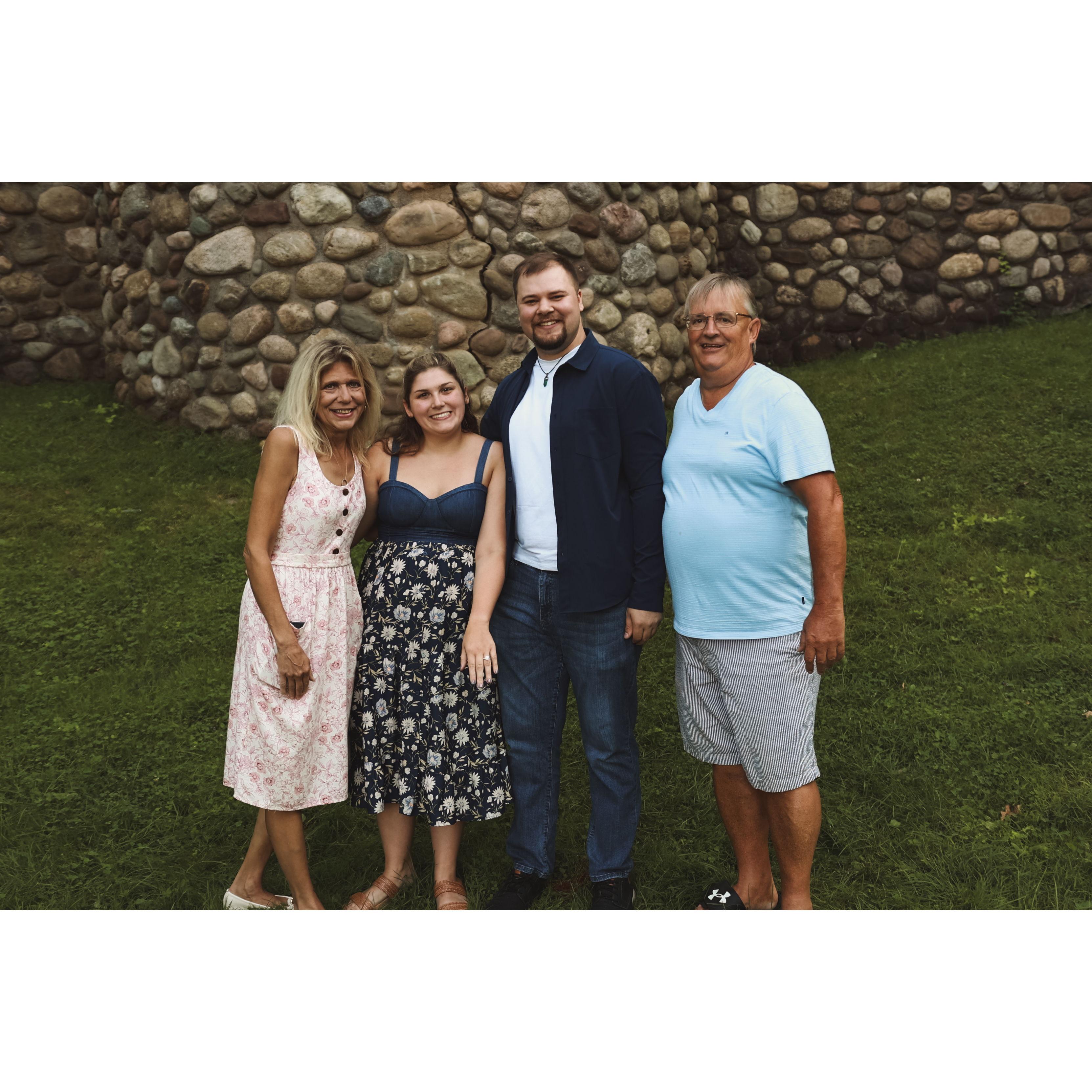 Madison and Dawsen with Sabrina May and Jerry May