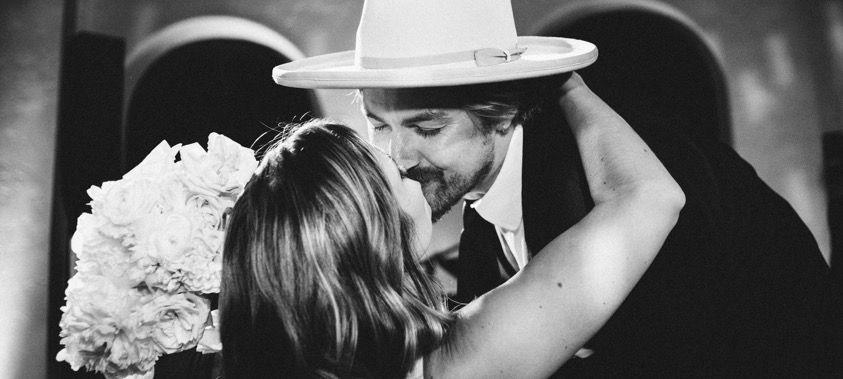 The Wedding Website of Sydney Hawes and Jamie Commons