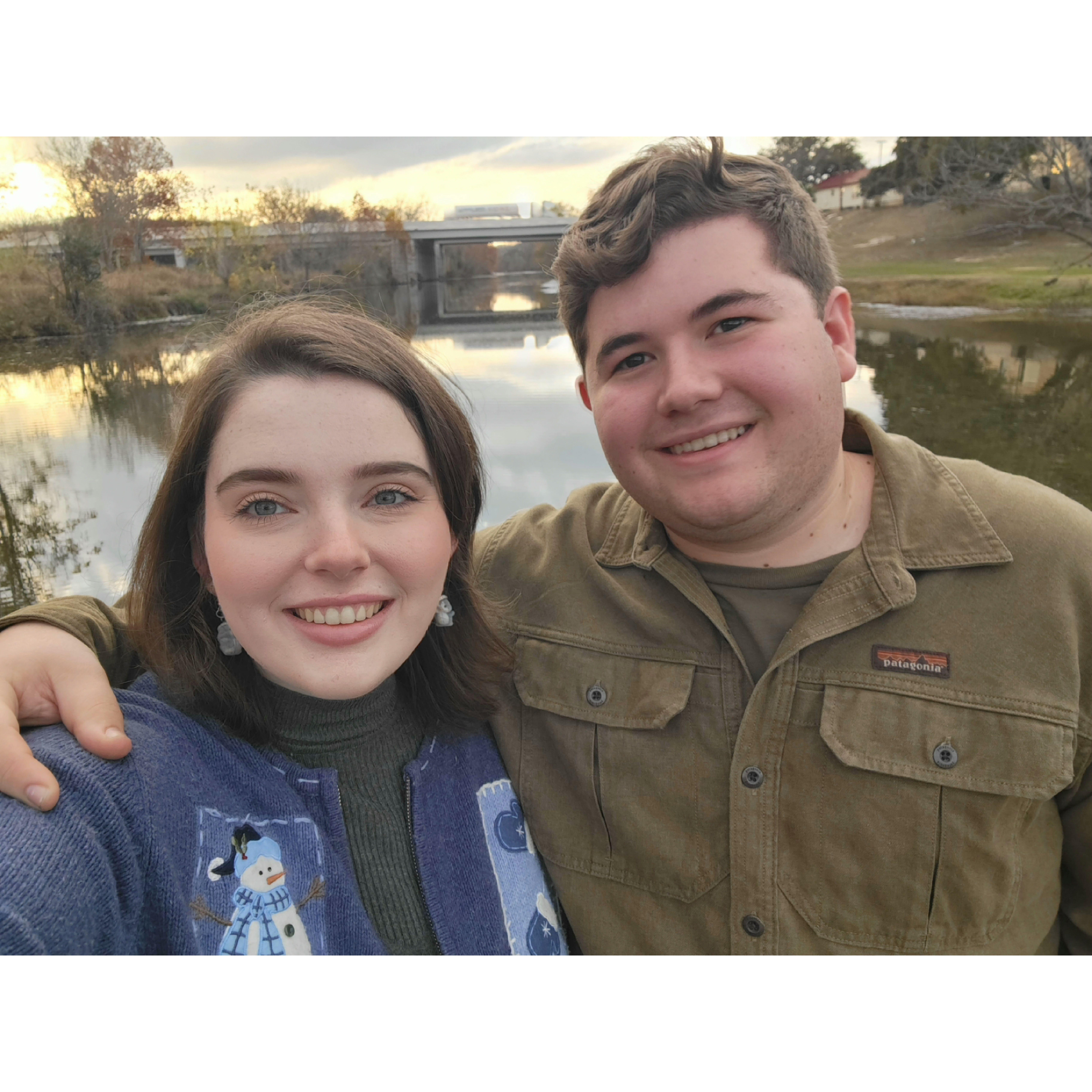 Our second time visiting Salado for the Winter Festival! We stopped to recreate the photo we took on our first trip sans-beard!