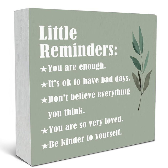 SRADMO Inspirational Little Reminders Wood Box Sign Desk Decor, Inspirational Desk Decor, College Motivational Positive Affirmation Gifts Box Sign For Office Home Dorm Tabletop Shelf Decoration(Greeen)