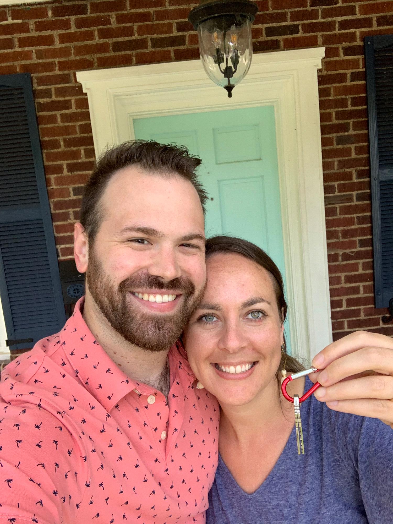 The day we closed on our house ! ❤️