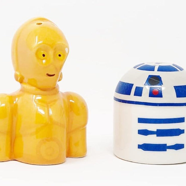 Designware Ceramic R2-D2 & C3-PO Salt & Pepper Shakers (2 Piece Set), Tan, White, 3.25'', K69SWSP
