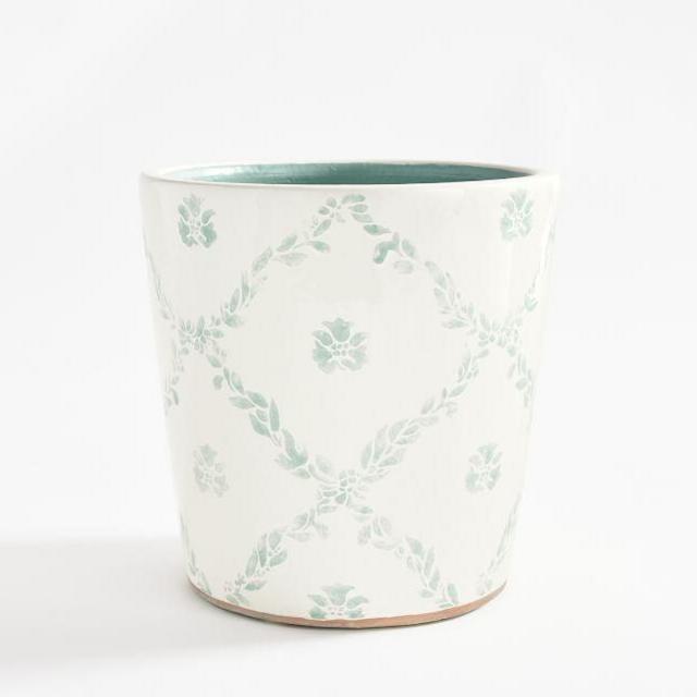 Julia Berolzheimer Poppy Handcrafted Terracotta Planters Large