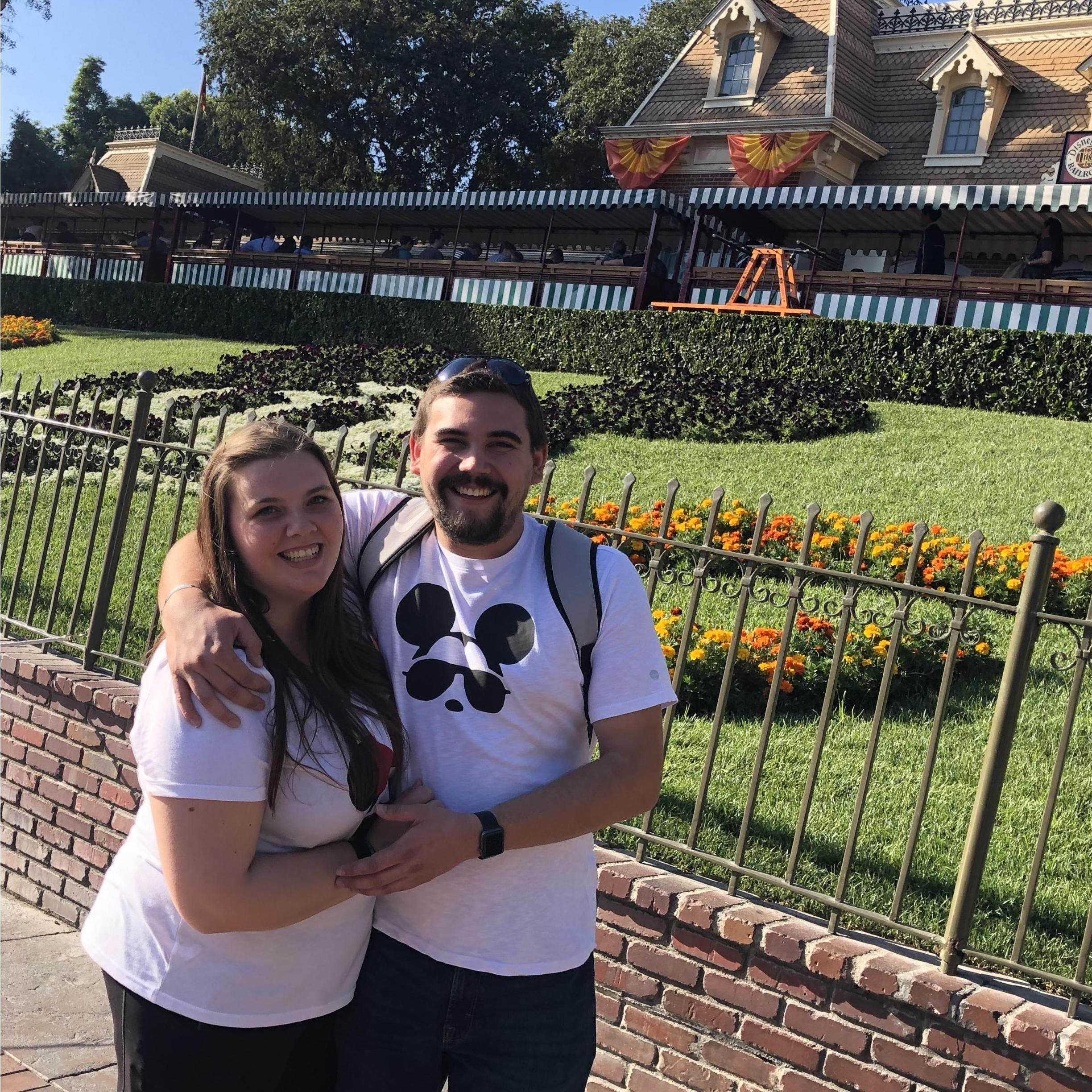 DISNEYLAND! The best birthday trip that started the Disney addiction!