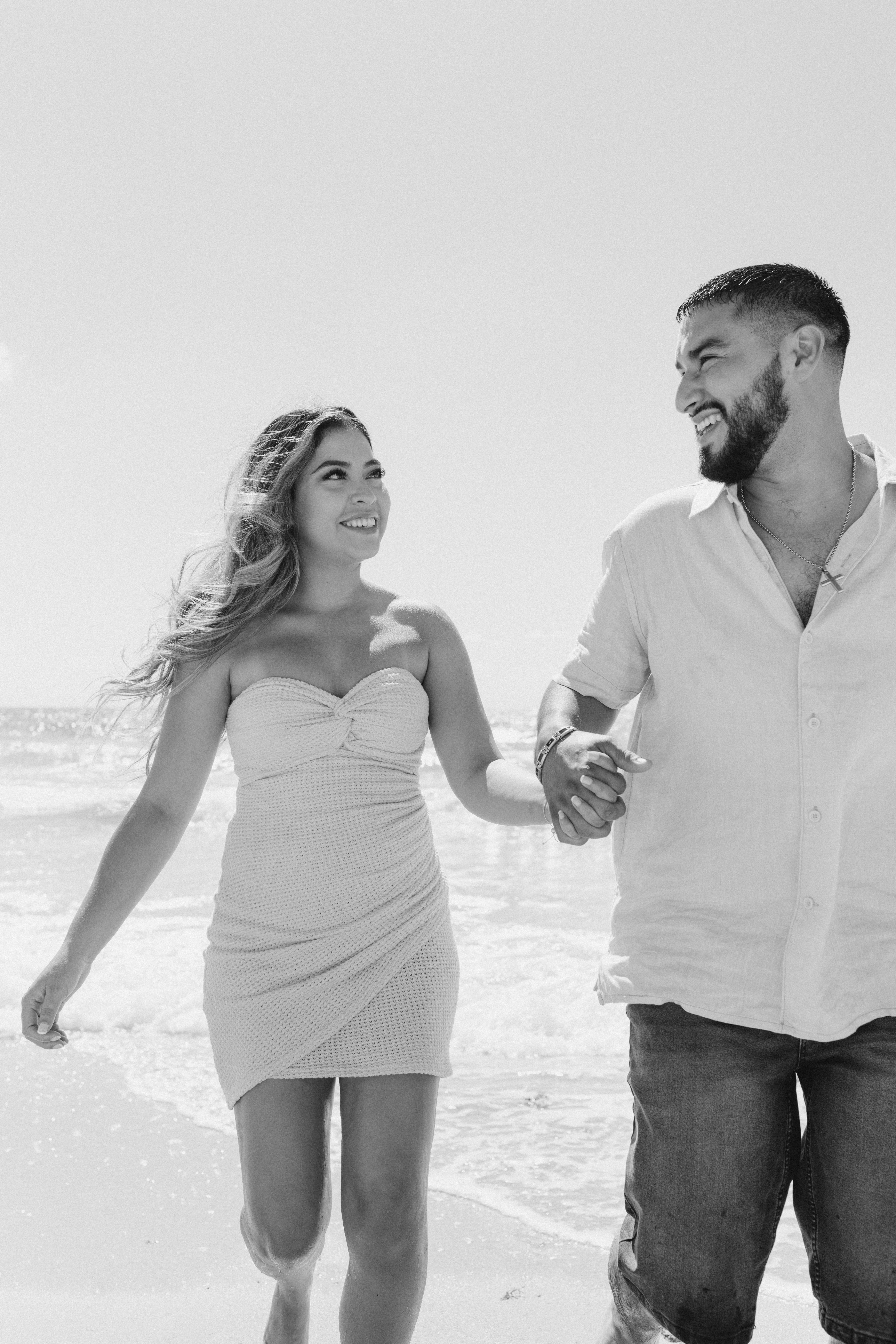 The Wedding Website of Alejandra Castellanos and Eric Fernandez