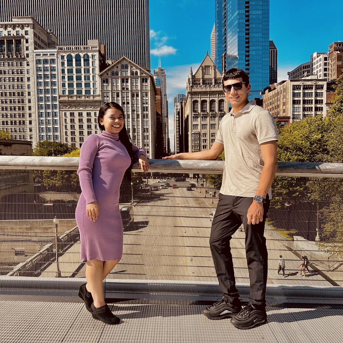 Walk through Chicago.🏙️