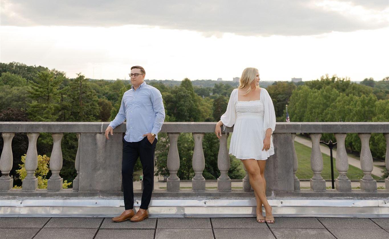 The Wedding Website of Laura Gunkel and Samuel Sketch