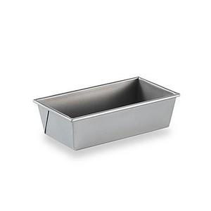 Calphalon® Nonstick 5-Inch x 10-Inch Loaf Pan