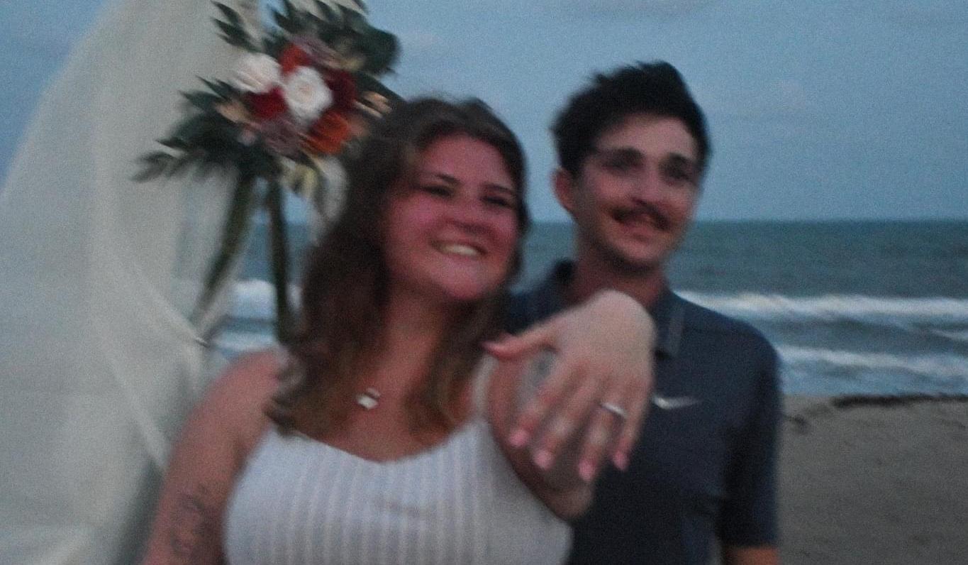 The Wedding Website of Ariel Younger and Nicholas Trollinger